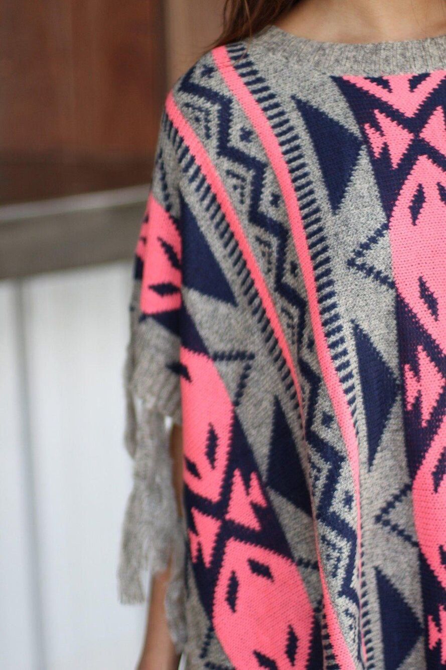Aztec Fringe Poncho Sweater M Pink Knit Tribal Caftan Cardigan Boho 70s Festival - Picture 12 of 12